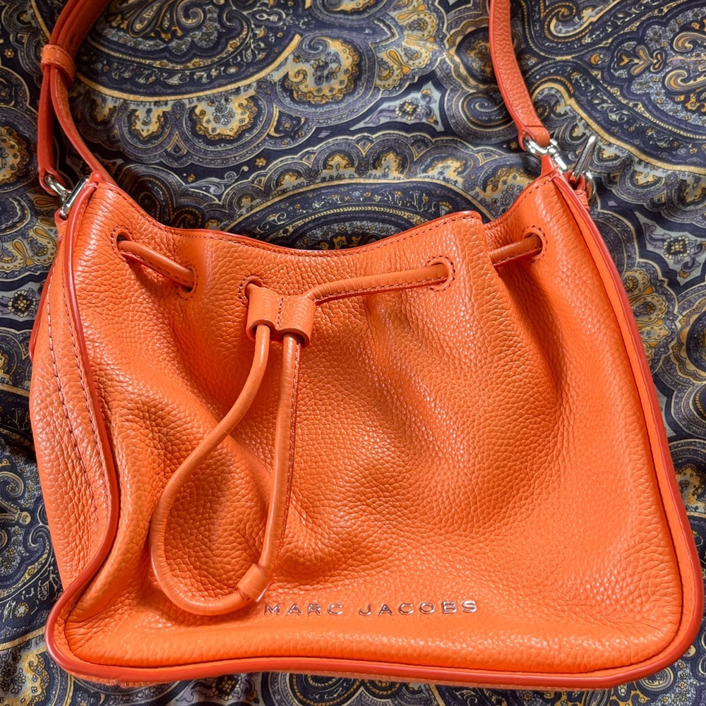 Marc Jacobs leather Mini Bucket Bag Melon